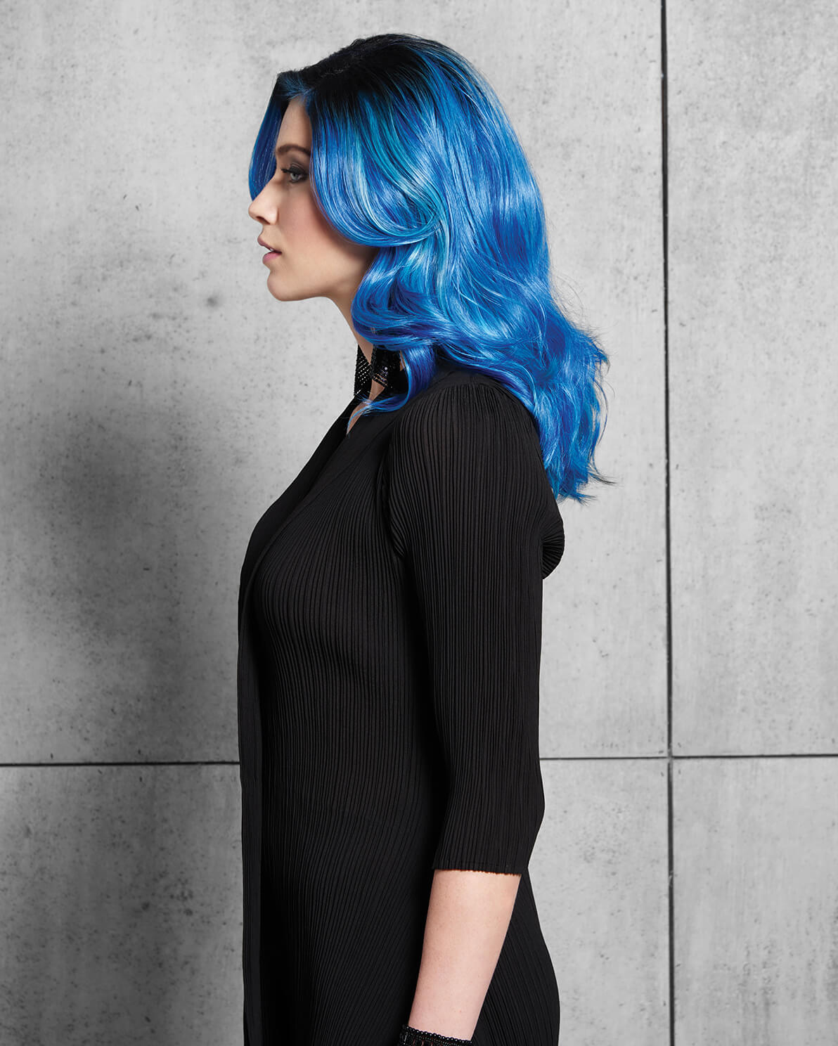 HD – Blue Waves – Model – Side 2